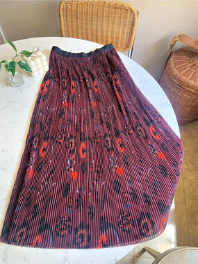 Sandro Pleated Abstract Midi Skirt in Red & Black Size 3
